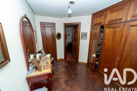 Apartamento en venta en León, España 4 dormitorios, 190 m2 No. 188418 - foto 17