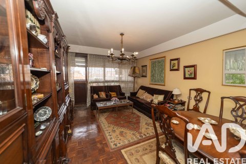 Apartamento en venta en León, España 4 dormitorios, 190 m2 No. 188418 - foto 5
