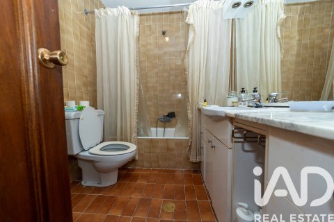 Apartamento en venta en León, España 4 dormitorios, 190 m2 No. 188418 - foto 14