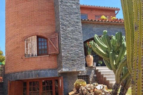 House à vendre à Roda de Berà, Tarragona, Espagne, 5 chambres, 253 m2 No. 188415 - photo 5