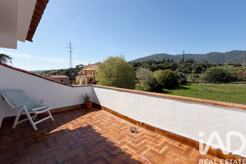 House for rent in Premia De Mar, Barcelona, Spain 4 bedrooms, 245 sq.m. No. 188519 - photo 26