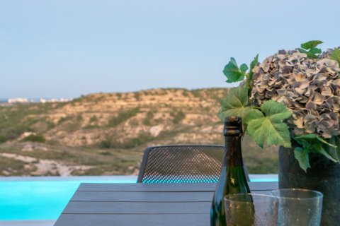 Huvila myytävänä Rojales, Alicante, Espanja, 4 makuuhuonetta, 408 m2 No. 163605 - kuva 6