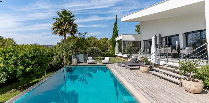 Villa i Mallorca, Spanien 4 sovrum, 332 kvm. Nr. 143432