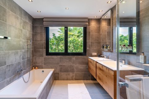 Villa till salu i Mallorca, Spanien 4 sovrum, 332 kvm. Nr. 143432 - foto 14