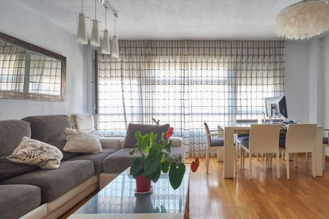 Wohnung zum Verkauf Madrid, Spanien 3 Schlafzimmer, 110 m2 Nr. 60163 - Foto 3