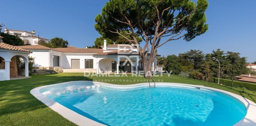 Willa w Sant Feliu de Guixols, Girona, Hiszpania 6 sypialni, 600 mkw. nr 176822