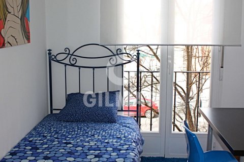 Apartment for sale Madrid, Spain 6 bedrooms, 131 sq.m. No. 113419 - photo 20