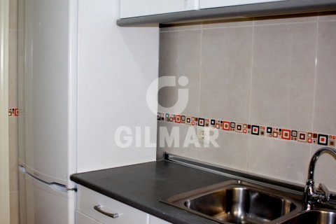 Apartment for sale Madrid, Spain 6 bedrooms, 131 sq.m. No. 113419 - photo 9