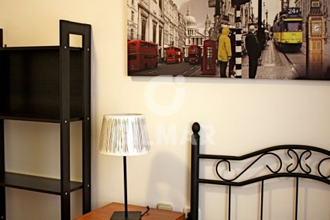Apartment for sale Madrid, Spain 6 bedrooms, 131 sq.m. No. 113419 - photo 11