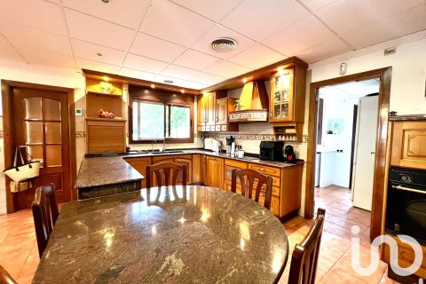 Dom w Alcanar, Tarragona, Hiszpania 5 sypialni, 253 mkw. nr 153250 – zdjęcie 6