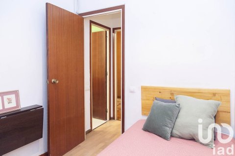 Lägenhet till salu i Barcelona, Spanien 4 sovrum, 90 kvm. Nr. 153248 - foto 19