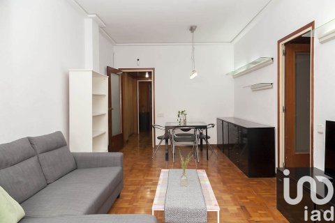 Lägenhet till salu i Barcelona, Spanien 4 sovrum, 90 kvm. Nr. 153248 - foto 6