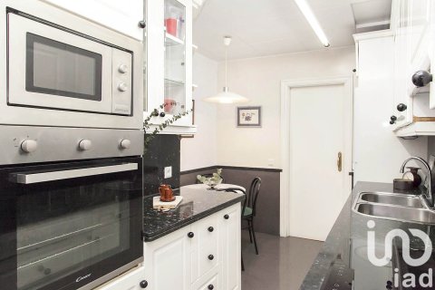 Lägenhet till salu i Barcelona, Spanien 4 sovrum, 90 kvm. Nr. 153248 - foto 25