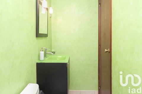 Lägenhet till salu i Barcelona, Spanien 4 sovrum, 90 kvm. Nr. 153248 - foto 20