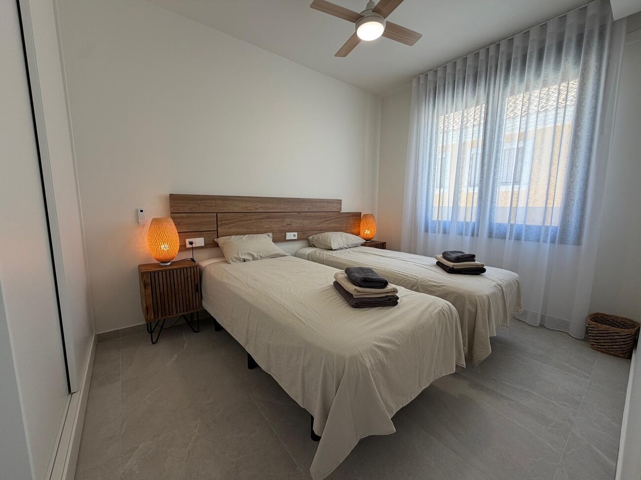 Townhouse in Torre de la Horadada, Alicante, Spain 3 bedrooms,  No. 192453