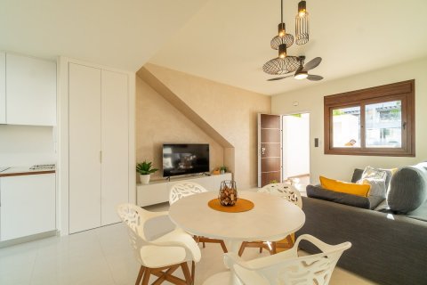 Lägenhet till salu i Alicante, Spanien 2 sovrum, 65 kvm. Nr. 148750 - foto 11