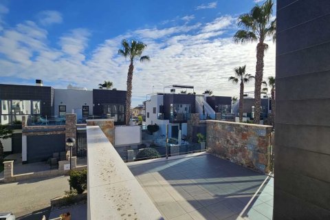 Willa w Alicante, Hiszpania 3 sypialnie, 126 mkw. nr 148752 – zdjęcie 12