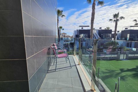 Willa w Alicante, Hiszpania 3 sypialnie, 126 mkw. nr 148752 – zdjęcie 11