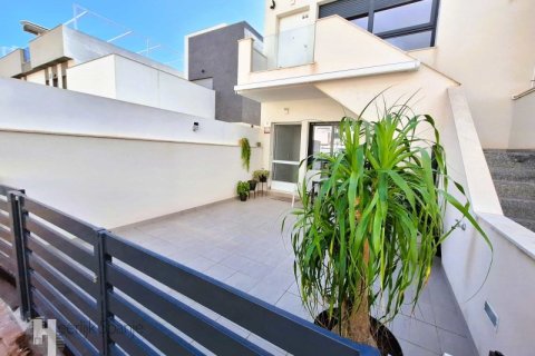 Apartamento en venta San Pedro del Pinatar, Murcia, España 2 dormitorios,  No. 138926 - foto 2