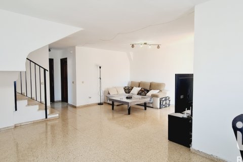 Kamienica w Estepona, Malaga, Hiszpania 4 sypialnie, 180 mkw. nr 172161 – zdjęcie 3