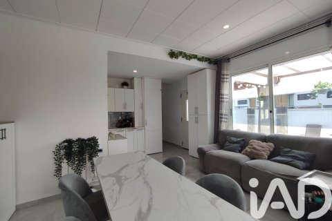 Продажа дома в Кунит, Таррагона, Испания 4 спальни, 141м2 №172159 - фото 6