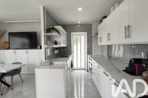 Продажа дома в Кунит, Таррагона, Испания 4 спальни, 141м2 №172159 - фото 10