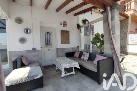 Продажа дома в Кунит, Таррагона, Испания 4 спальни, 141м2 №172159 - фото 4
