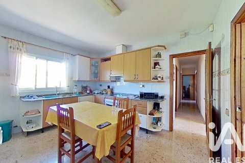 Продажа дома в Рокетес, Таррагона, Испания 4 спальни, 403м2 №172158 - фото 9