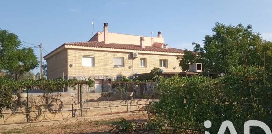Дом в Рокетес, Таррагона, Испания 4 спальни, 403м2 №172158