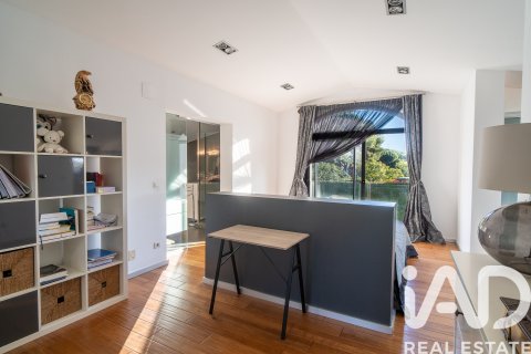 Продажа дома в Сан-Висенс де Монтальт, Барселона, Испания 6 спален, 557м2 №172155 - фото 28