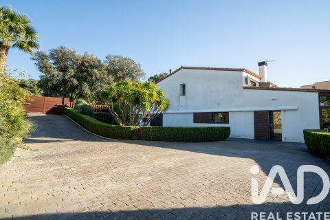 Продажа дома в Сан-Висенс де Монтальт, Барселона, Испания 6 спален, 557м2 №172155 - фото 7