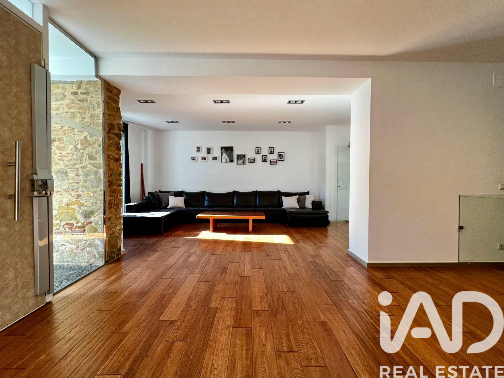 Māja Sant Vicenc De Montalt, Barcelona, Spānijā 6 istabas, 557 m2 Nr. 172155