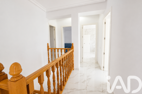 Продажа дома в Сан-Хавьер, Мурсия, Испания 3 спальни, 221м2 №172160 - фото 18