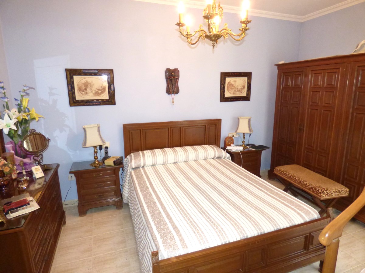 Villa à Benidorm, Alicante, Espagne 6 chambres, 253 m2 No. 192485