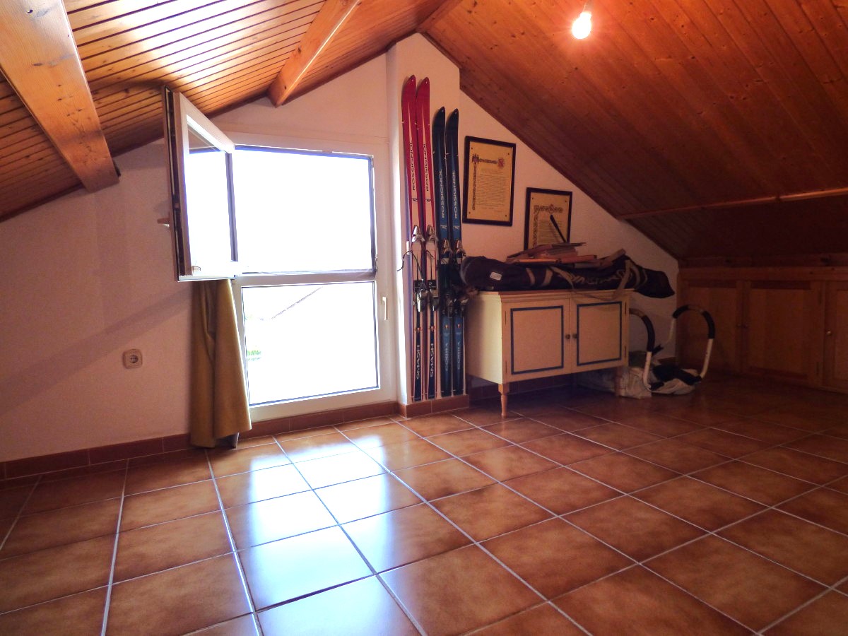 Villa à Benidorm, Alicante, Espagne 6 chambres, 253 m2 No. 192485