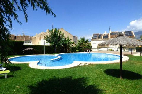 Villa zum Verkauf in Benidorm, Alicante, Spanien 6 Schlafzimmer, 253 m2 Nr. 192485 - Foto 3