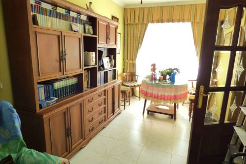 Villa zum Verkauf in Benidorm, Alicante, Spanien 6 Schlafzimmer, 253 m2 Nr. 192485 - Foto 13