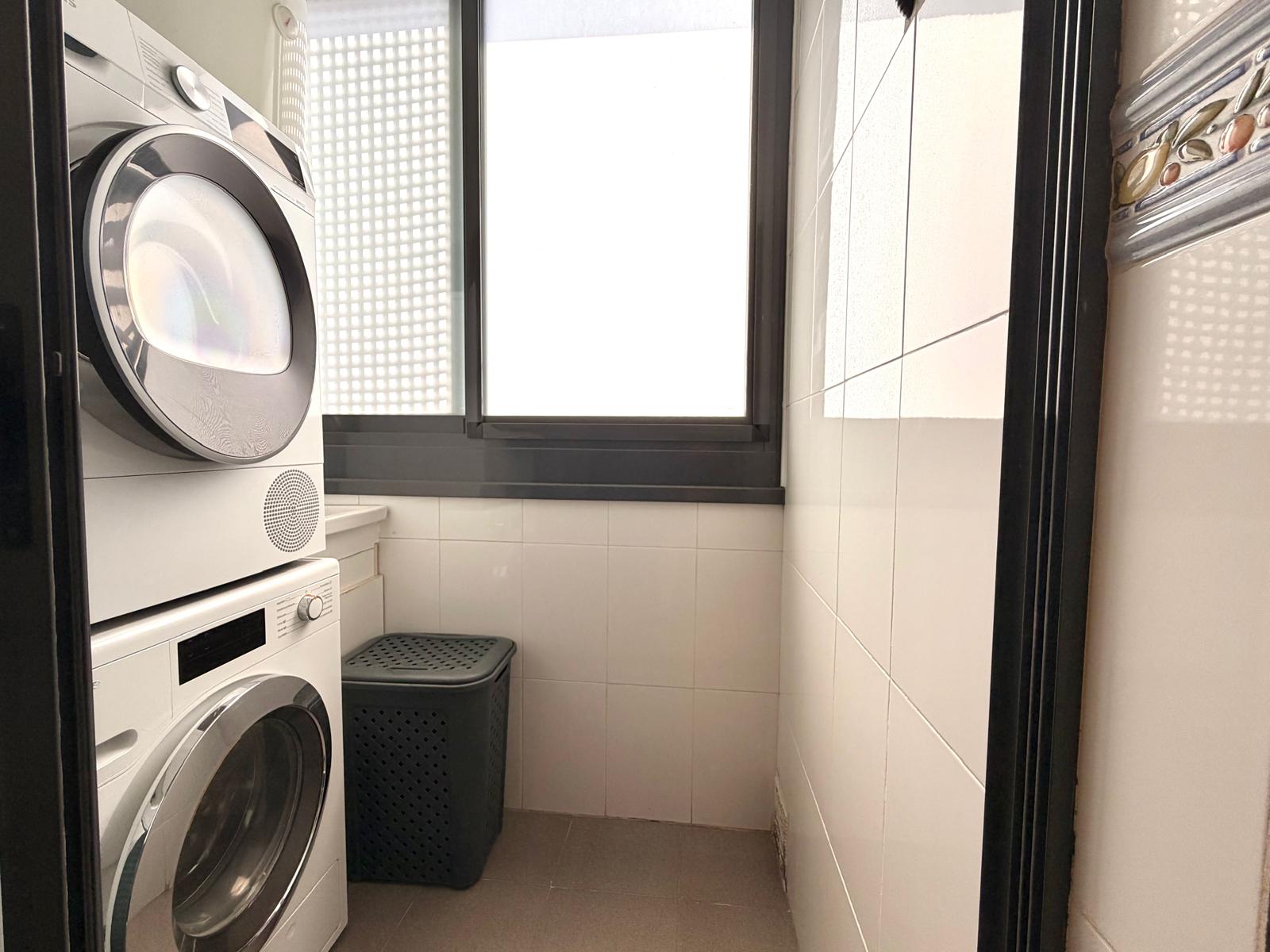 Huoneisto Villajoyosa, Alicante, Espanja 3 makuuhuonetta, 103 m2 No. 192483