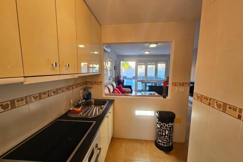 Hus till salu La Zenia, Alicante, Spanien 3 sovrum, 130 kvm. Nr. 112986 - foto 21