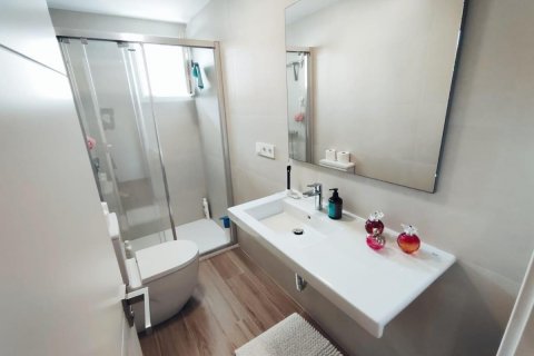 Apartment for sale Guardamar del Segura, Alicante, Spain 4 bedrooms, 130 sq.m. No. 112988 - photo 21