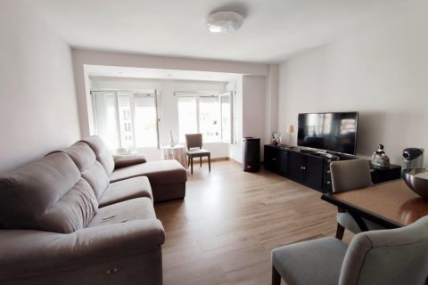 Apartment for sale Guardamar del Segura, Alicante, Spain 4 bedrooms, 130 sq.m. No. 112988 - photo 3
