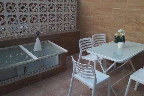 Villa en venta Guardamar del Segura, Alicante, España 4 dormitorios, 168 m2 No. 112992 - foto 5