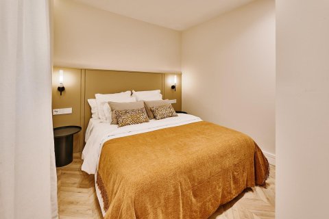 Apartment à vendre à Madrid, Espagne, 3 chambres, 197 m2 No. 165539 - photo 19