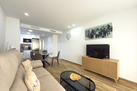 Apartamento en alquiler en Alicante, España 1 dormitorio, 55 m2 No. 165536 - foto 3