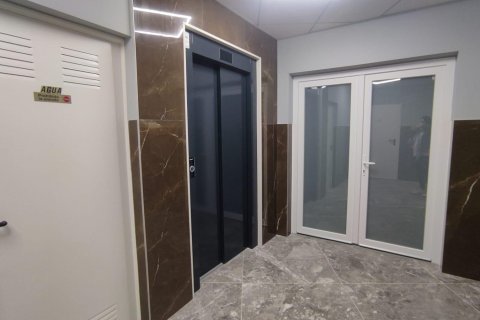 Apartamento en alquiler en Alicante, España 1 dormitorio, 55 m2 No. 165536 - foto 16