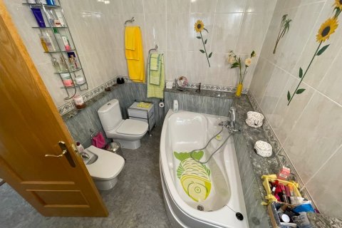 Townhouse for sale La Union, Murcia, Spain 4 bedrooms,  No. 115893 - photo 21