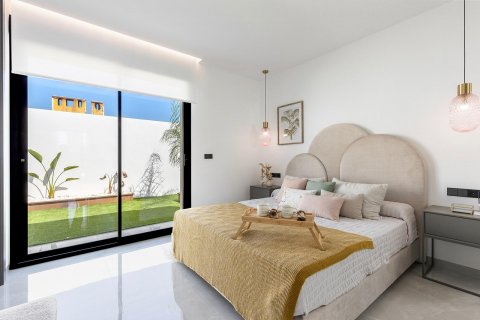Villa for sale Los Balcones, Alicante, Spain 3 bedrooms, 120 sq.m. No. 115895 - photo 30