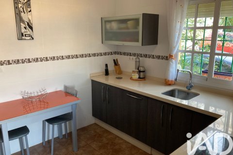 Talo vuokrattavana La Cala del Moral, Malaga, Espanja, 3 makuuhuonetta, 100 m2 No. 172076 - kuva 15