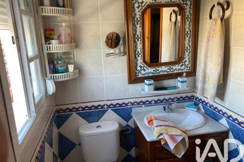 Talo vuokrattavana La Cala del Moral, Malaga, Espanja, 3 makuuhuonetta, 100 m2 No. 172076 - kuva 23