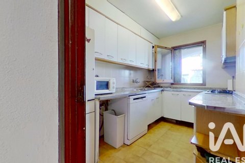 Radhus till salu i Creixell, Tarragona, Spanien 3 sovrum, 72 kvm. Nr. 172071 - foto 19